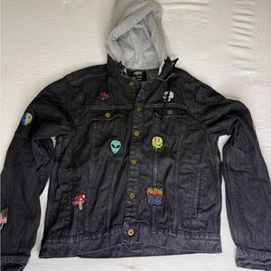 NWT Born Fly Jean Jacket Black SIze Large L Denim  Mens Embroidered Streetwear